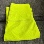 Alo Yoga Beyond yoga matcha green space dye biker shorts  Photo 0