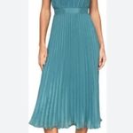 Adelyn Rae  Daisy Pleated tie back midi dress size Large New Photo 7