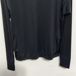Under Armour  Black Long Sleeve Shirt with Hood Size Small Photo 2