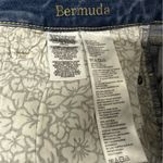 Tommy Bahama  Bermuda Cuffed Stretch Denim Blue Jean Shorts Womens 29 Waist Photo 9