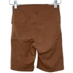 NEW Aritzia TNA Butter Atmosphere 7" High Waisted Bike Shorts Tan Brown Size XS Photo 6