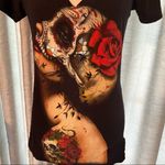 Infamous Womens Size Medium Black Skull Tattoo Roses Short Sleeve Shirt‎ V Photo 5