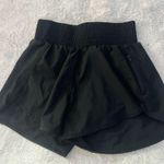 Amazon  Shorts Photo 0