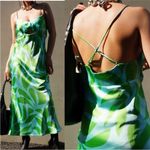 House of Harlow 1960 satin cut Photo 7