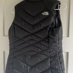 The North Face  Puffer Vest 550 Photo 1