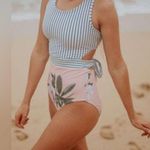 ALBION FIT Island Fever One-piece Photo 1