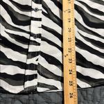 Banana Republic  Dillon classic fit size small zebra print button up long sleeve Photo 2