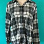 American Eagle grey plaid soft boyfriend fit flannel in size large Photo 0