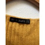 Zaful SOLID YELLOW CABLE KNOT SWEATER SIZE LARGE (L9) Photo 1