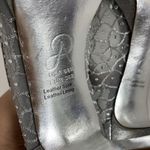 Adrianna Papell  Foxy Silver Sterling Pumps Formal Women Shoes Size 6.5M Wedding Photo 12