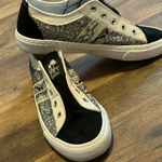 Jelly Pop Black and glitter elite slip on Canvas shoes size 9 new Photo 7