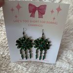 Emerald Green Floral Earrings Photo 3