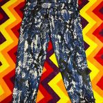 Alo Yoga  snakeskin capri Photo 3