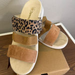 Spenco Tessa‎ Sandals Leopard Print Comfort Slides Tan Cheetah Women's 11D Brown Size 11 Photo 0