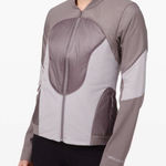 Lululemon Polar Pace Run Jacket Coat Size 8 Pelt Lunar Rock Iced Iris Like New Photo 0