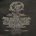 Official Selena merch Queen of Cumbia large graphic print t Photo 5