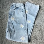 PacSun 90s Boyfriend Daisy Jeans Photo 4