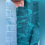 Anthropologie  Austin teal Green Camo cargo pants size 29 Photo 4