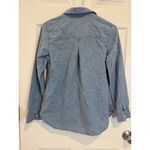 Old Navy Old‎ Navy Embroidered Chambray Shirt Floral Accents Long Sleeve XS Photo 4