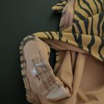 Aerie Tiger Print One Piece Wrap Swimsuit. NWT Women’s Large Photo 3