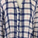 Kenneth Cole Reaction Women’s XL Plaid Button up high low, v neck shirt Photo 2