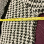 Tahari  Eyelash Fringe‎ Houndstooth Button Front Cardigan Sweater Size Medium Photo 8