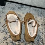 UGG  Neumel Women's Boots In Chestnut Photo 9