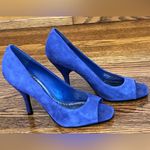 BCBGirls  peep toe heels blue suede size 8.5 NWOT brand new never worn - no box Photo 2