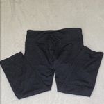 Gap  Athletic Wear Cropped Leggings Photo 4