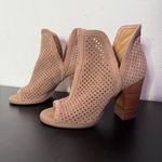 Lucky Brand Larise Suede Leather Perforated Ankle Booties Chunky Heels Size 6 Photo 10