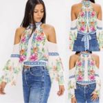 Jealous Tomato NWT Beautiful Floral Cold Shoulder Blouse Photo 3