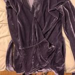 Forever 21 NWOT Velvet robe style tie top Size Small Photo 3