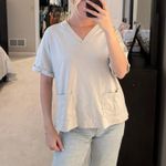 Jane and Delancey T shirt Photo 0