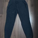 Lululemon Scuba Joggers Black Size 4 Photo 0