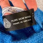 Vintage Kungshol AB Rattvik Sweden Women's Blue Striped Knit Wool Shawl Poncho Photo 7