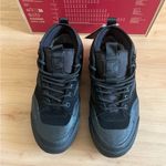 Vans  Mte Half Cab Gore-tex Shoes
Black Women 8.5 US Mens 7.0US Photo 6