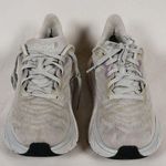 Hoka Women's US 7B Arahi 6 Silver Lightweight Running Shoes READ Photo 0