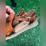 Brown Floral Embroidered Women's Leather Mexican Huarache Sandals Size 6 Photo 5