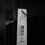 Alice + Olivia  black pleated shorts 6 NEW Photo 4