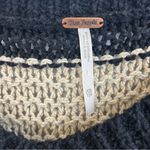 Free People  Black & Cream Striped Chunky Pullover Knit V-neck Sweater Size XS Photo 5