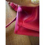 Badgley Mischka  snakeprint pink button closure crossbody bags Photo 8