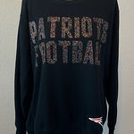 NFL Team Apparel Patriots Rhinestone Sweatshirt Blue Size Medium Photo 0