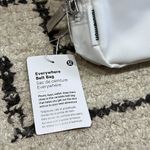 Lululemon Everywhere Belt Bag 1L NWT Photo 1