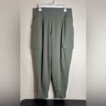 Athleta Venice High Rise Cargo Jogger Medium Moss #410789 size Extra Large Photo 2