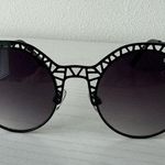 Quay Australia Quay Sunglasses Photo 0