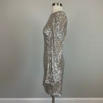 AQUA Long Sleeve Sequined Cut Out Mini Sheath Cocktail Party Dress Silver Size 6 Photo 5