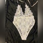 White one piece lingerie with lavender sash Size M Photo 2