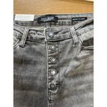 Judy Blue  Skinny Fit Capri Size 15/32 Button Up Stretch‎ Preppy Mom Modern NWT Photo 6