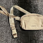 Athleta Womens All About Large Crossbody Belt Bag-oak Photo 0