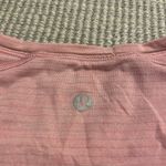 Lululemon Women’s Another Mile Short Sleeve SIZE 6 Photo 2